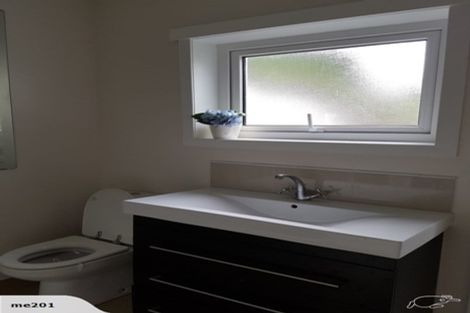 Photo of property in 17 Garfield Street, Brooklyn, Wellington, 6021