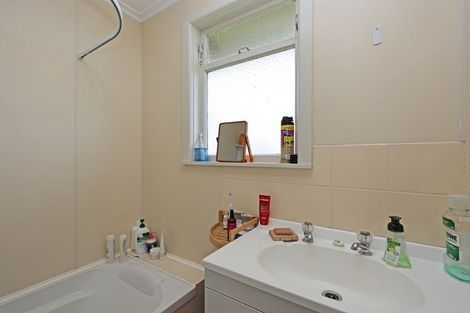 Photo of property in 51 Stuart Street, Holmes Hill, Oamaru, 9401