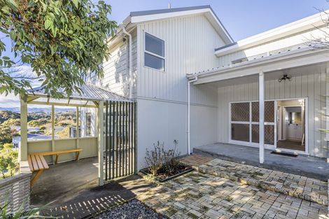Photo of property in 9 Keel Place, Whitby, Porirua, 5024