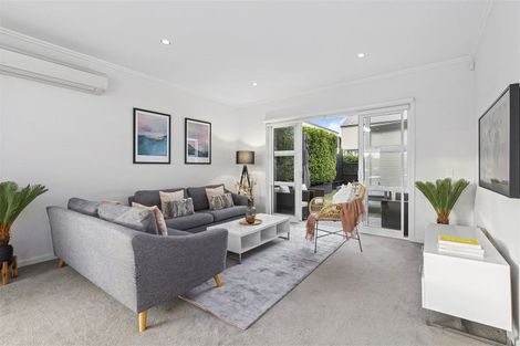 Photo of property in 11 Frances Bryers Road, Hobsonville, Auckland, 0616