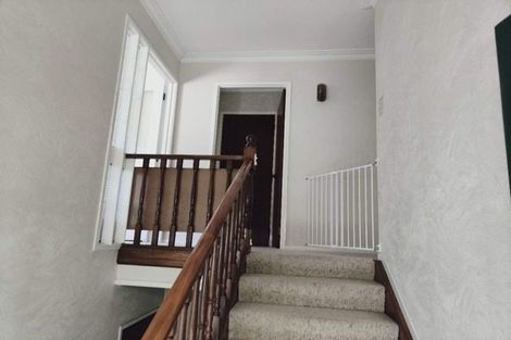 Photo of property in 2 Grammar School Road, Pakuranga, Auckland, 2010