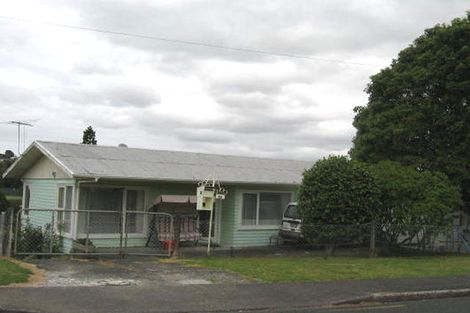 Photo of property in 18 Saffron Street, Birkdale, Auckland, 0626