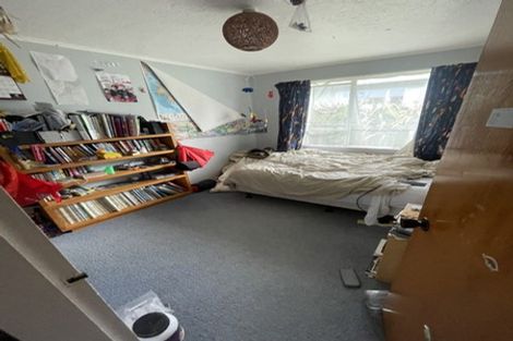 Photo of property in 17 Tarras Grove, Kelson, Lower Hutt, 5010