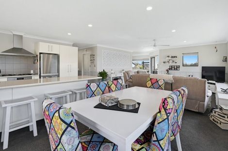 Photo of property in 6a Taramea Rise, Pyes Pa, Tauranga, 3112