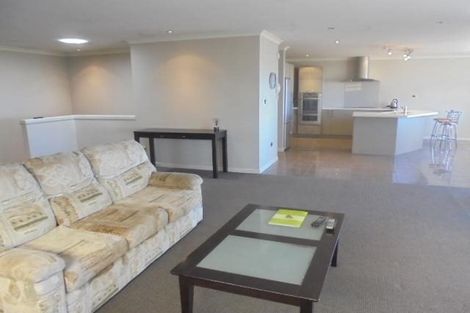 Photo of property in 435 Marine Parade, Napier South, Napier, 4110