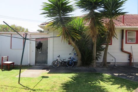 Photo of property in 15 Blampied Road, Otara, Auckland, 2023