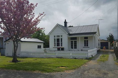 Photo of property in 10 Katrine Street, Otautau, 9610