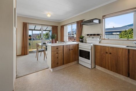 Photo of property in 1/70 Songer Street, Stoke, Nelson, 7011