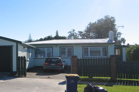 Photo of property in 31 Withers Road, Glen Eden, Auckland, 0602