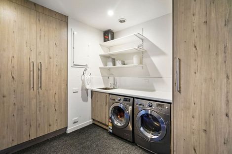 Photo of property in 24 Motuora Road, Manly, Whangaparaoa, 0930