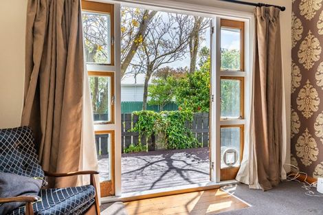 Photo of property in 15 Randwick Crescent, Moera, Lower Hutt, 5010