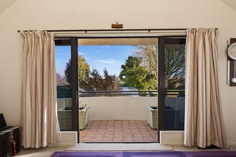 Photo of property in 2/4 Bevington Street, Avonhead, Christchurch, 8042