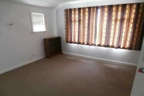 Photo of property in 27 Ilam Road, Upper Riccarton, Christchurch, 8041