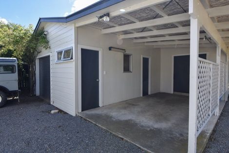 Photo of property in 90 Pembroke Street, Carterton, 5713