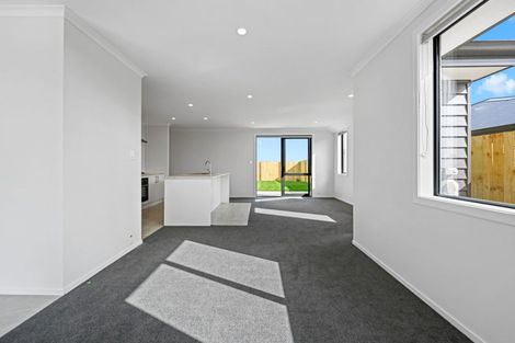 Photo of property in 39 Waruhia Crescent, Rototuna North, 3281