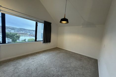 Photo of property in 76 Brougham Street, Mount Victoria, Wellington, 6011