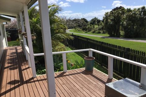 Photo of property in 12 Belray Place, Papamoa Beach, Papamoa, 3118