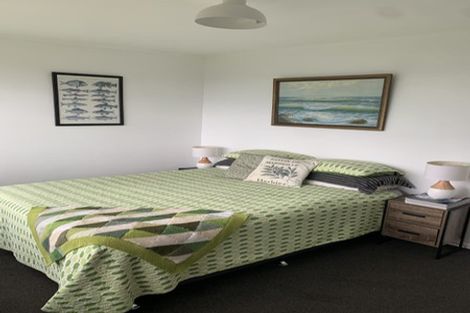 Photo of property in 70 Upper Whangateau Road, Big Omaha, 0985