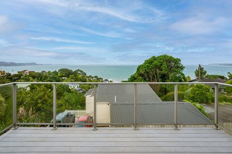 Photo of property in 1/272 Whangaparaoa Road, Red Beach, 0932