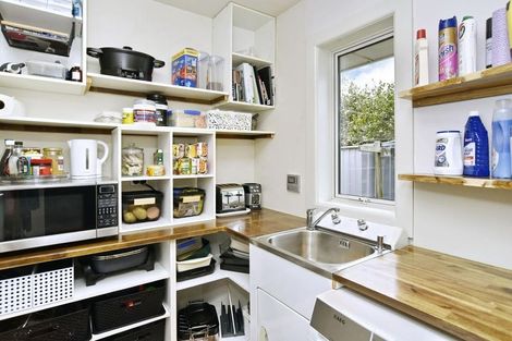 Photo of property in 57 Liverton Crescent, Bishopdale, Christchurch, 8053