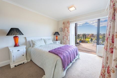 Photo of property in 18 Kitchener Square, Highfield, Timaru, 7910