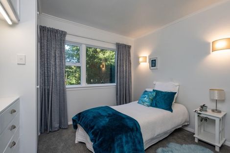 Photo of property in 18 Kowhai Grove, Raumati Beach, Paraparaumu, 5032