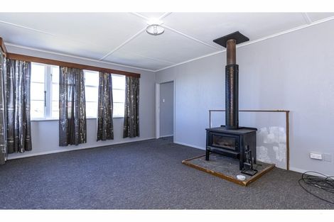 Photo of property in 18 Bouverie Street, Waimataitai, Timaru, 7910
