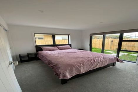 Photo of property in 216a Bucklands Road, Bucklands Beach, Auckland, 2012