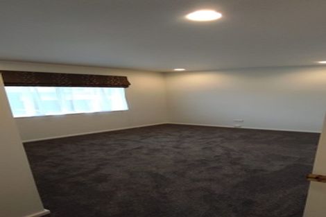 Photo of property in 16a Gills Avenue, Papakura, 2110