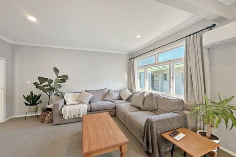 Photo of property in 42 Caffray Avenue, Aramoho, Whanganui, 4500