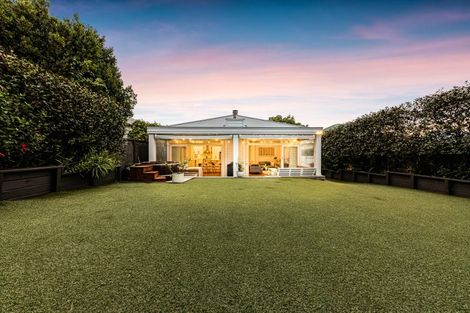 Photo of property in 3 St Albans Avenue, Mount Eden, Auckland, 1024