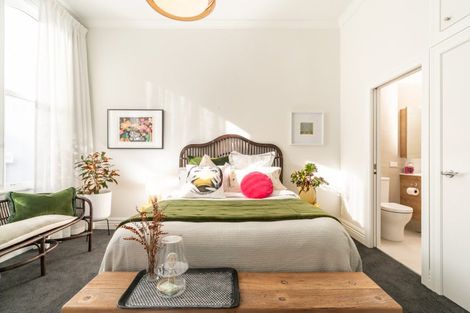 Photo of property in 18 Portland Crescent, Thorndon, Wellington, 6011