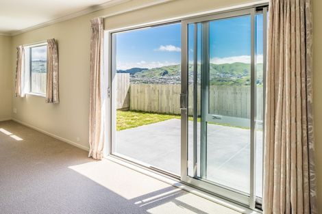 Photo of property in 223 Mark Avenue, Grenada Village, Wellington, 6037