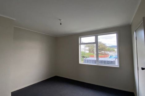 Photo of property in 56 Coates Street, Tawa, Wellington, 5028