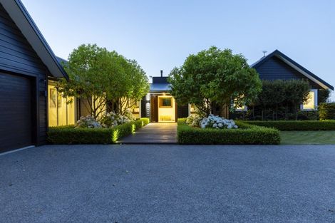 Photo of property in 35 Locheagles Rise, Kinloch, Taupo, 3377