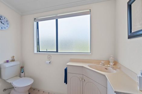 Photo of property in 2 Ariki Avenue, Otatara, Invercargill, 9879