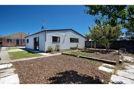 Photo of property in 10 Dundee Place, Spreydon, Christchurch, 8024
