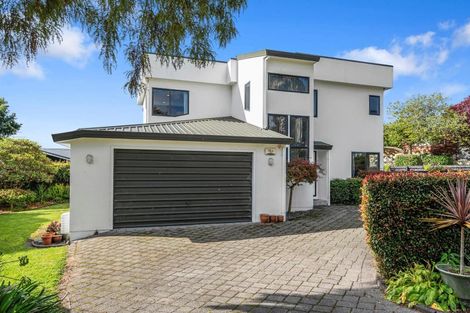 Photo of property in 13 Kerswell Terrace, Tihiotonga, Rotorua, 3015