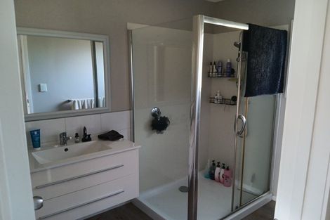 Photo of property in 162 Collins Road, Temple View, Hamilton, 3282