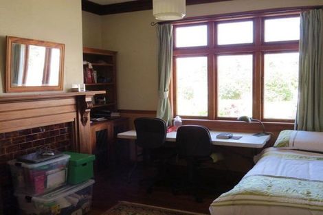 Photo of property in 15 Omata Road, Westown, New Plymouth, 4310