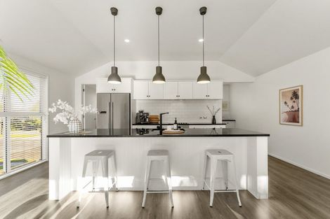 Photo of property in 379b Oceanbeach Road, Mount Maunganui, 3116