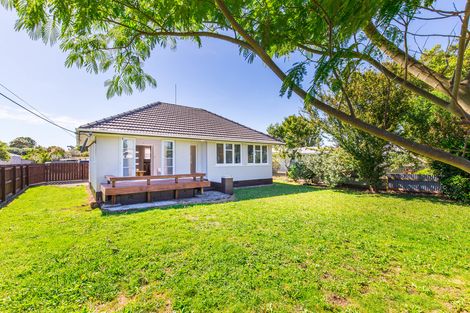 Photo of property in 28a Kelvin Road, Papakura, 2110