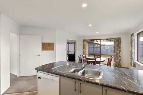 Photo of property in 16 Orlando Way, Kelvin Grove, Palmerston North, 4414