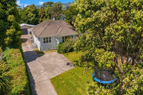 Photo of property in 41 Cumming Street, Okato, 4335