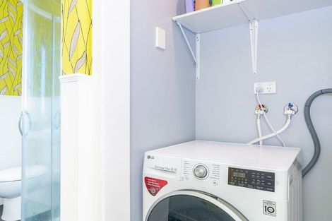 Photo of property in 63 Easther Crescent, Kew, Dunedin, 9012