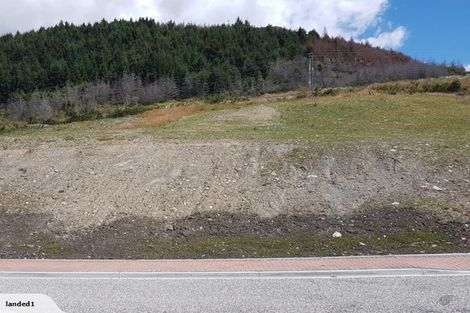 Photo of property in 8 Florence Close, Queenstown Hill, Queenstown, 9300