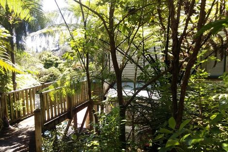 Photo of property in 90 Tawhai Street, Stokes Valley, Lower Hutt, 5019