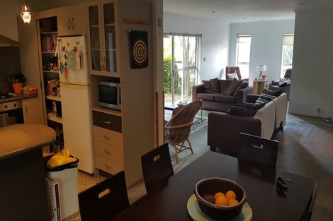 Photo of property in 84e Hillcrest Road, Hillcrest, Hamilton, 3216