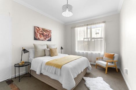 Photo of property in 108 Carrington Street, Lower Vogeltown, New Plymouth, 4310