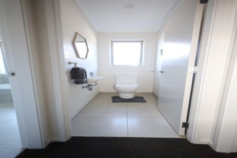 Photo of property in 16 Te Kio Crescent, Papamoa Beach, Papamoa, 3118